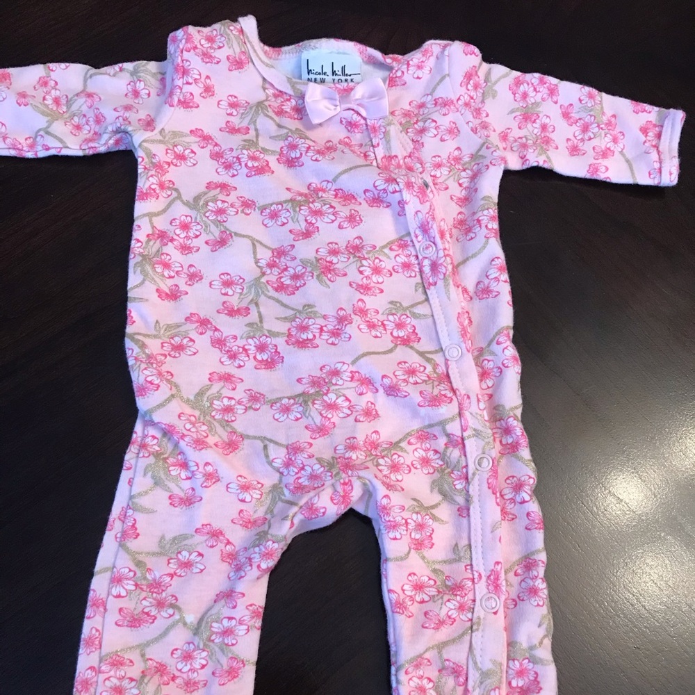 Baby pajamas size 0-3 months